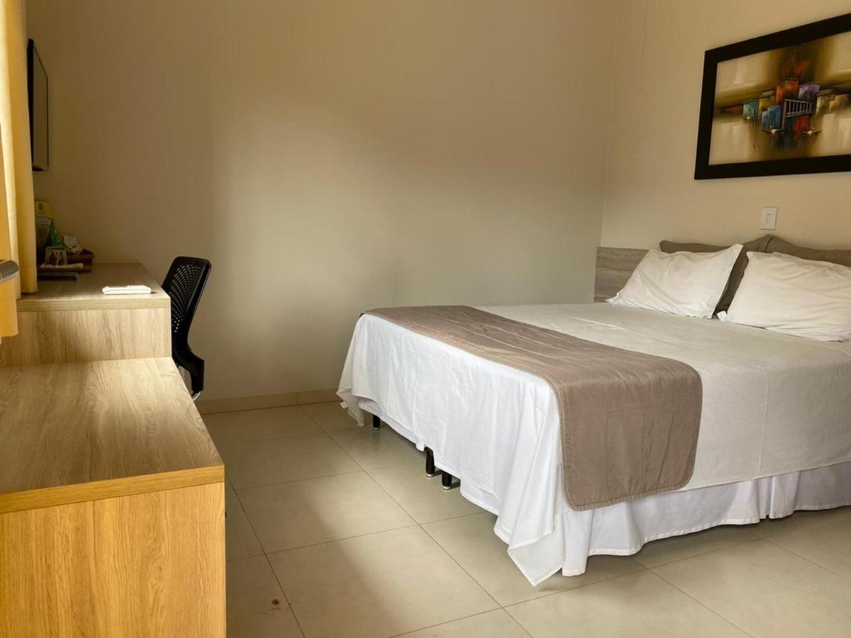 Rossi Hotel Comodoro Exteriör bild