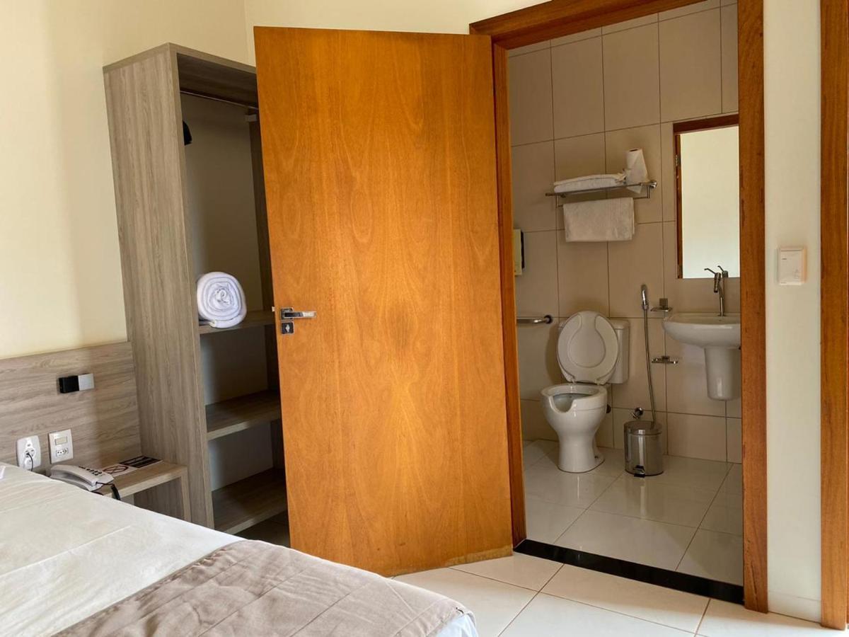 Rossi Hotel Comodoro Exteriör bild